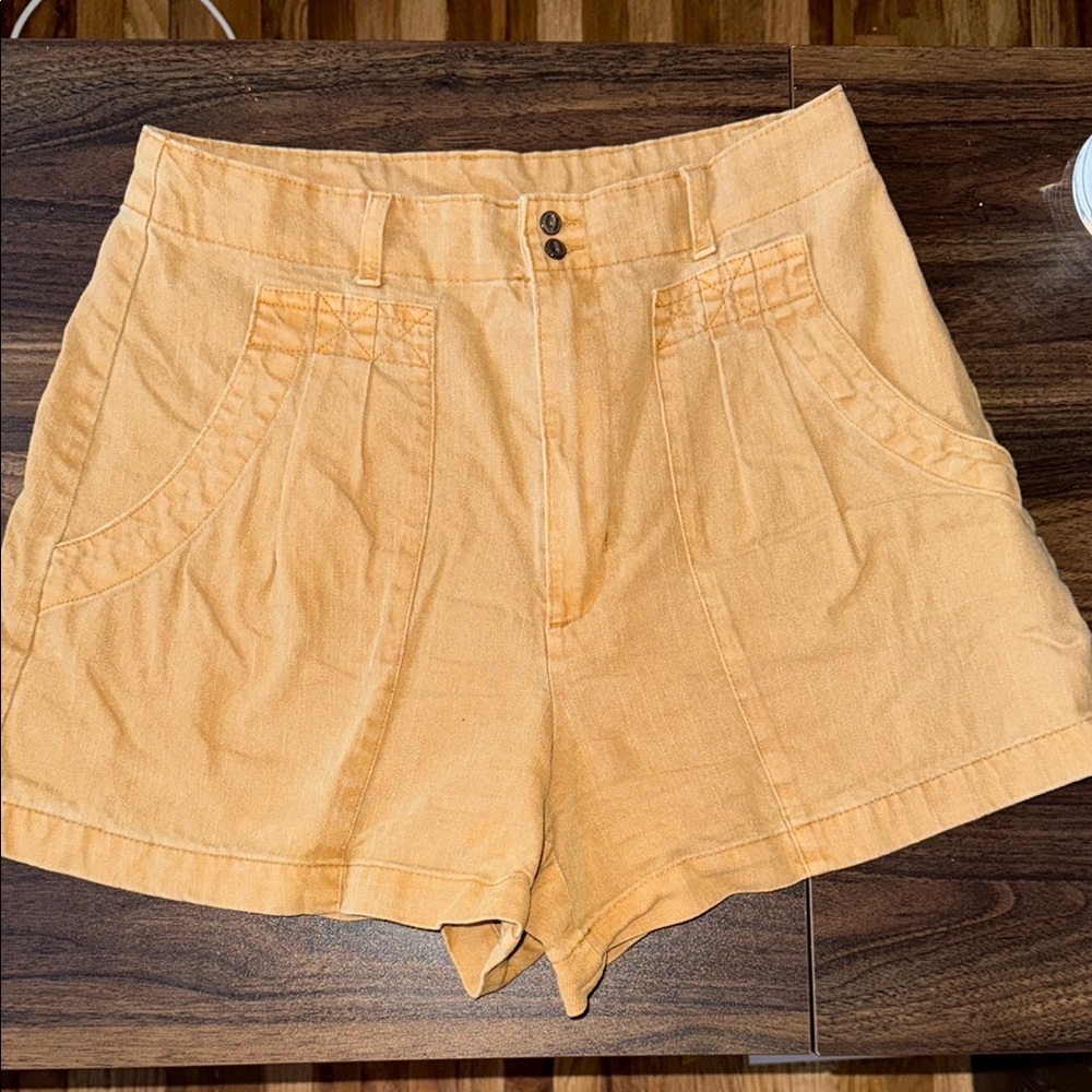 Dark khaki Universal Thread shorts